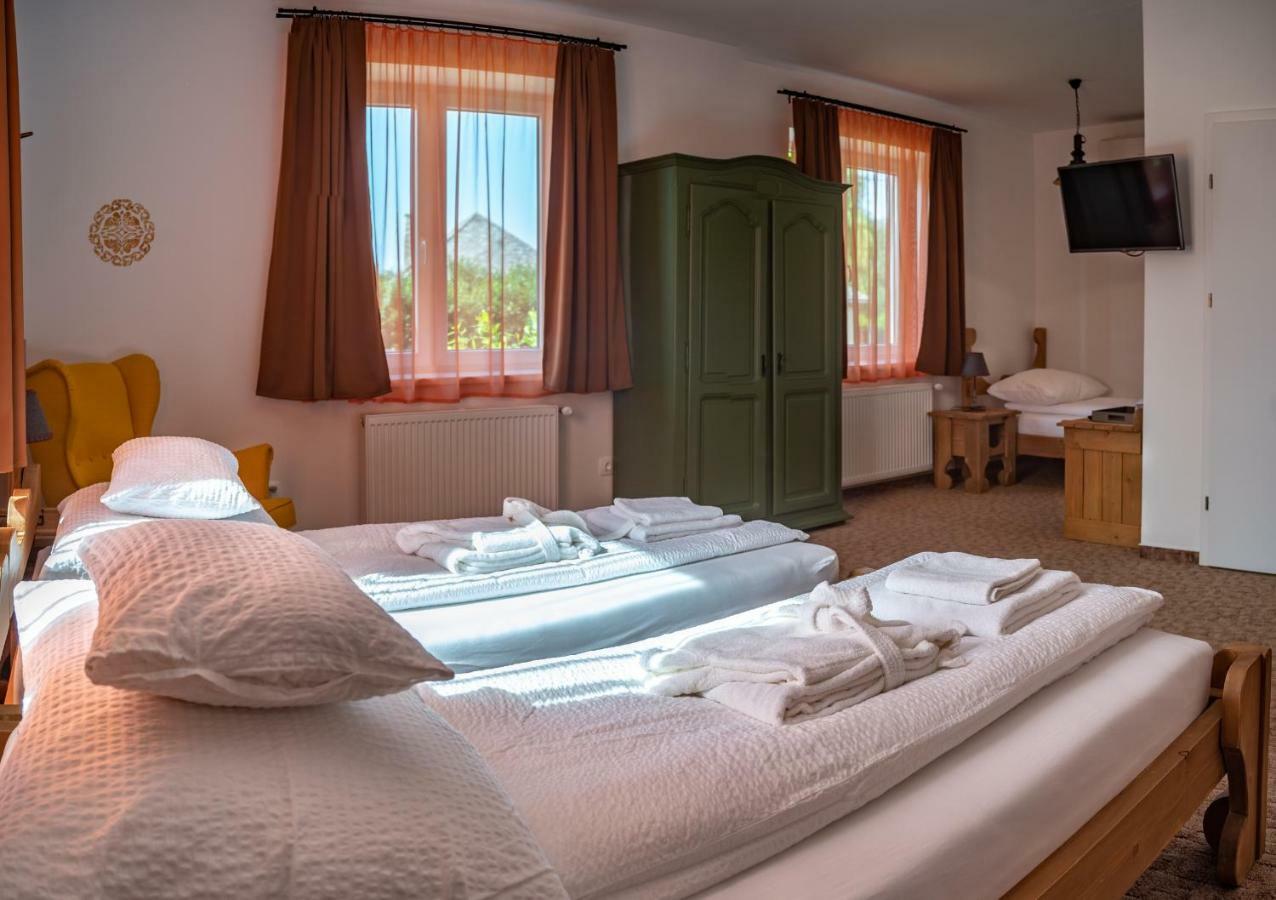 Bed and Breakfast Szabolcs Vezer Panzio Zewnętrze zdjęcie